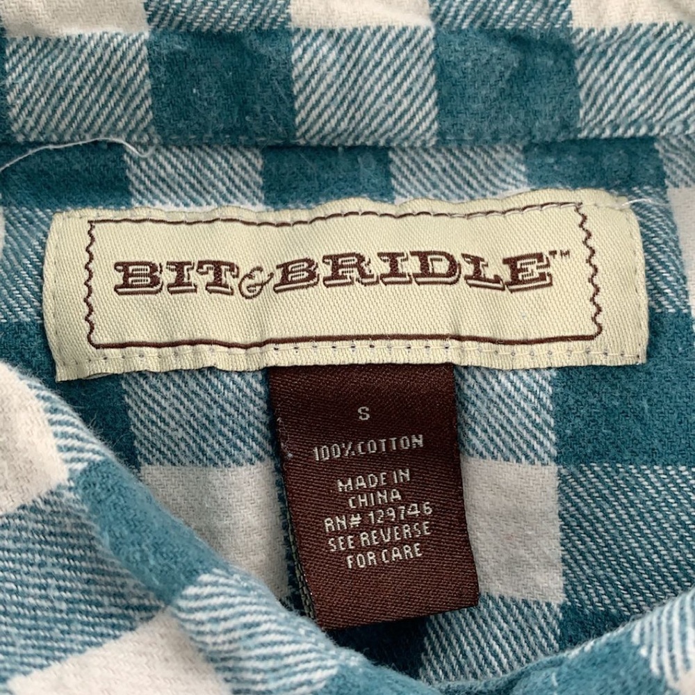 Flannel - Picture 3 of 4